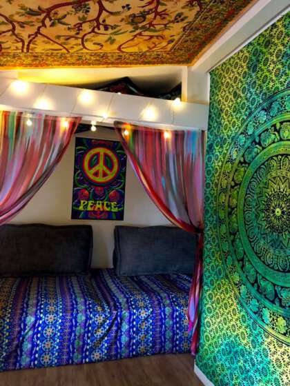 Hippie Room