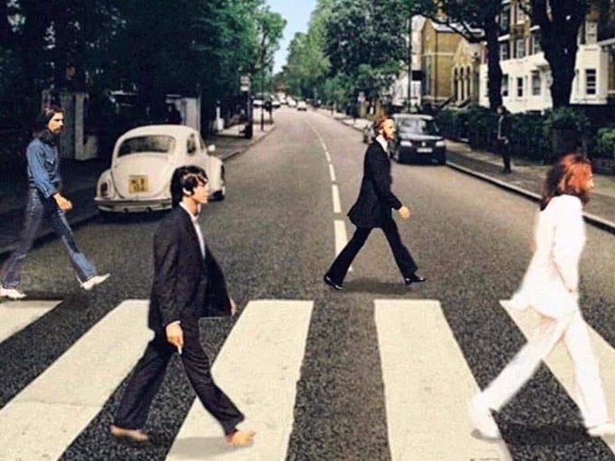 The Beatles - Abbey Road Social Distancing